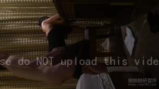 下班就讓我用大棒棒滿足妳!啪到女神主播 鏡前後入猛操94爽啊~ 下班就讓我用大棒棒滿足妳!啪到女神主播 鏡前後入猛操94爽啊~