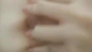 巨乳骚货看着她的大乳晕 立马想操死她 巨乳骚货看着她的大乳晕 立马想操死她