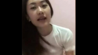 Bigo live น้องจูนที่เป็นข่าว นักเรียน ม.6 เปลี่ยนเสื้อผ้าโชว์ Bigo live น้องจูนที่เป็นข่าว นักเรียน ม.6 เปลี่ยนเสื้อผ้าโชว์
