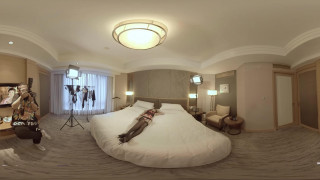 爱撸vr 性感的吊带连体丝袜,超级性感的女模穿在大长腿上! 爱撸vr 性感的吊带连体丝袜,超级性感的女模穿在大长腿上!