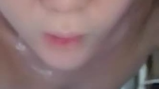 大眼妹用謎之角度誘惑我 大眼妹用謎之角度誘惑我