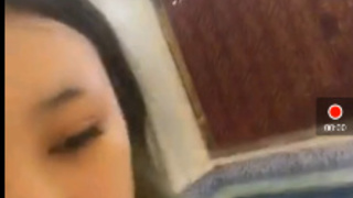 趁過年晚上沒什麼人在女生浴場直播 趁過年晚上沒什麼人在女生浴場直播