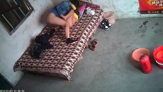 人在餓的時候,真的什麼地方都可以...... 人在餓的時候,真的什麼地方都可以......