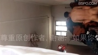 阿姨偷情裙子都還沒脫撩起來就馬上開始了 阿姨偷情裙子都還沒脫撩起來就馬上開始了