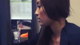 Who is this sexy babe? Who is this sexy babe?