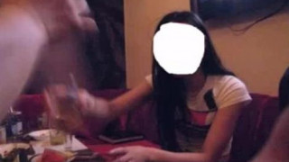 청바지랑,치마 먹을만한년 2명 찜~~~^^ 청바지랑,치마 먹을만한년 2명 찜~~~^^