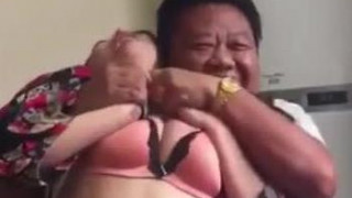 网爆江苏如皋副镇长餐桌上淫乱视频1 欢迎关注我的微博 网爆江苏如皋副镇长餐桌上淫乱视频1 欢迎关注我的微博