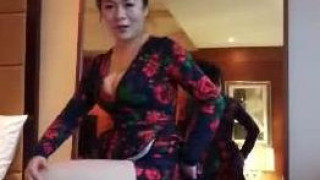 老娘风韵犹存功夫了得,岂是外面那些妖艳贱货所能比的。真正的老炮 老娘风韵犹存功夫了得,岂是外面那些妖艳贱货所能比的。真正的老炮