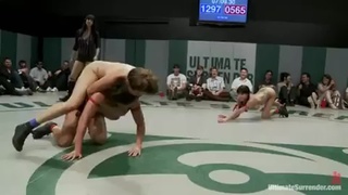 獵奇「摳摳摔角」…先高潮就輸了? 獵奇「摳摳摔角」…先高潮就輸了?