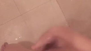 差点儿把手机给淋湿了，感觉拍得不怎么好，不过还是谢谢哥哥们的热情满满！