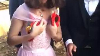 新娘??快哭咯,未完待续。。。 。 爽不爽 新娘??快哭咯,未完待续。。。 。 爽不爽