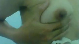 Scandal facebook - Clip em gái tự sướng gửi cho chồng - vn 2 Scandal facebook - Clip em gái tự sướng gửi cho chồng - vn 2