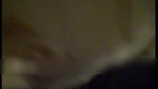 娇妻的第六次3p之行选择在家里进行 娇妻的第六次3p之行选择在家里进行