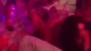 土豪的包廂內狂歡 土豪的包廂內狂歡