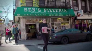 當上空裸模走在紐約街頭...... 當上空裸模走在紐約街頭......