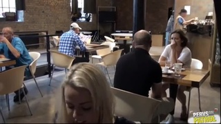 餐廳內公然交媾 餐廳內公然交媾