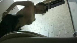 香港偷拍淺水灣海灘更衣室2位大波換衣服 香港偷拍淺水灣海灘更衣室2位大波換衣服