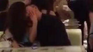 蘭桂坊翠華蒲精當眾性高潮 淫娃拉低底褲枱底任摸 2 蘭桂坊翠華蒲精當眾性高潮 淫娃拉低底褲枱底任摸 2