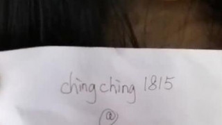 港女ChingChing露粉紅乳頭想幫你含 港女ChingChing露粉紅乳頭想幫你含