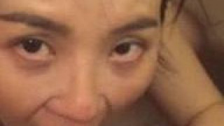 又是一波梳妆台镜子前的后入,酒店门都没有关,太刺激了 又是一波梳妆台镜子前的后入,酒店门都没有关,太刺激了