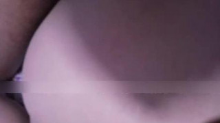 边打牌边群P果冻般白嫩皮肤老婆 边打牌边群P果冻般白嫩皮肤老婆