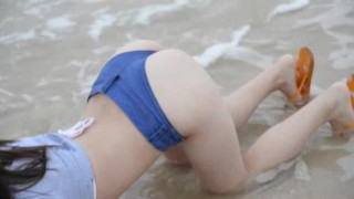 到小島上裸泳!C奶正妹海灘吸收陽光精華!掰開第三點露出性需求:想品她的鮑 到小島上裸泳!C奶正妹海灘吸收陽光精華!掰開第三點露出性需求:想品她的鮑