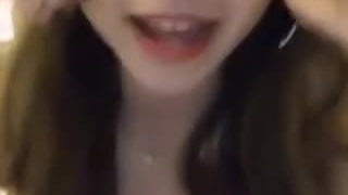 幫你夾、放進來!小模裸身私聊鹹濕話題騷問「射很多嗎」淫片外流:連女神都下海2 幫你夾、放進來!小模裸身私聊鹹濕話題騷問「射很多嗎」淫片外流:連女神都下海2