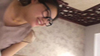 023 露脸可爱文学院大二眼镜妹子说喜欢小一点的鸡 Part1 - 完整版→FuckAsianBeauty●com 023 露脸可爱文学院大二眼镜妹子说喜欢小一点的鸡 Part1 - 完整版→FuckAsianBeauty●com