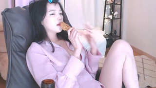 韓國妹妹的優良傳統 胸部大身材好 (5) 韓國妹妹的優良傳統 胸部大身材好 (5)