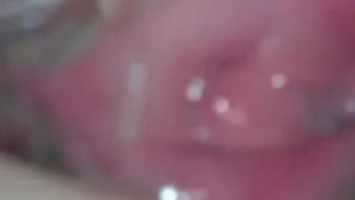 蜜腿OL自拍給人看~掰開小穴露出粉紅嫩肉 (有影) 蜜腿OL自拍給人看~掰開小穴露出粉紅嫩肉 (有影)