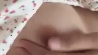 洋裝裡面甚麼都沒穿~等待別人開發!!不看可惜的粉紅海鮮(有影) 洋裝裡面甚麼都沒穿~等待別人開發!!不看可惜的粉紅海鮮(有影)