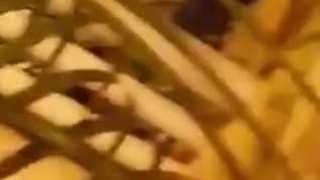 剛開學就發情?高中生圍牆邊激烈%%%被偷拍!女友屁屁全校瘋傳:大膽體外射不怕出事 剛開學就發情?高中生圍牆邊激烈%%%被偷拍!女友屁屁全校瘋傳:大膽體外射不怕出事