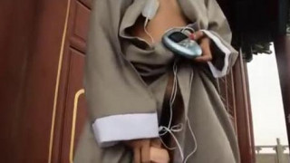 [野外自拍]這對夫妻玩很大～寺廟旁開啪！這下神明還會保佑嗎？（有影）