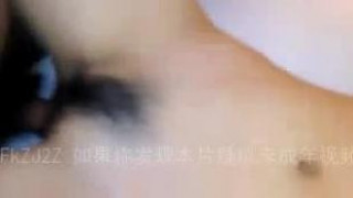 [自拍露臉]美麗人妻偷情朋友夫！不想帶套直接射嘴裡（有影）