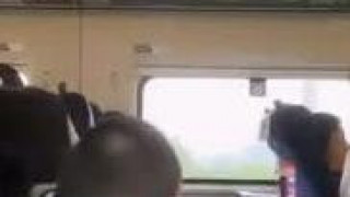 豔麗主播「蘭軒兒」高鐵直播自慰秀!大尺度拍攝下體全露(有影) 豔麗主播「蘭軒兒」高鐵直播自慰秀!大尺度拍攝下體全露(有影)