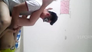 小女友明天要回家~把握機會狂幹!各種姿勢都要來一次(有影) 小女友明天要回家~把握機會狂幹!各種姿勢都要來一次(有影)