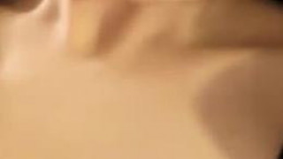 你們看這是什麼?騷女終於把早已濕透的嫩逼 擺在了大家的眼前 你們看這是什麼?騷女終於把早已濕透的嫩逼 擺在了大家的眼前