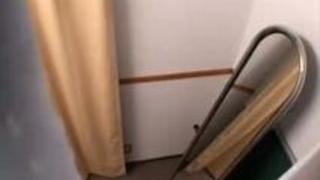 脱衣盗撮動画!黒髪清楚系女子の巨乳おっぱいを男性店員がいたずら!w 脱衣盗撮動画!黒髪清楚系女子の巨乳おっぱいを男性店員がいたずら!w