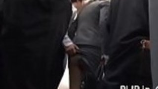 日本の女子高生公衆性交 日本の女子高生公衆性交