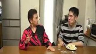 孫を筆おろししたハイカラ婆ちゃんは83歳! 小笠原祐子 孫を筆おろししたハイカラ婆ちゃんは83歳! 小笠原祐子