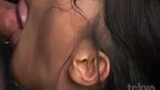 これ好きやわー 欲求不満のむっちり人妻が極太チンポを無理やり口に突っ込まれて泣き顔 これ好きやわー 欲求不満のむっちり人妻が極太チンポを無理やり口に突っ込まれて泣き顔