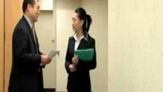 【無料ビアン動画】 レず会社のトイレで犯されるキャリアウーマン系の眼鏡縛乳じゅく女。知的な顔にぶっかけられるぜ。 【無料ビアン動画】 レず会社のトイレで犯されるキャリアウーマン系の眼鏡縛乳じゅく女。知的な顔にぶっかけられるぜ。