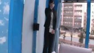 「筆おろし…?私がですかぁ~?///」可愛い童貞君を前にちょっと嬉しそうなOLさん 「筆おろし…?私がですかぁ~?///」可愛い童貞君を前にちょっと嬉しそうなOLさん