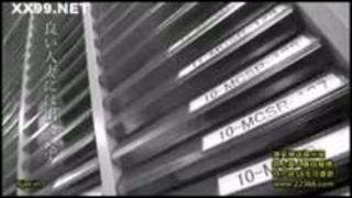 《人妻/素人》旦那が単身赴任中にお金に困りAV出演しちゃう清楚な人妻主婦 《人妻/素人》旦那が単身赴任中にお金に困りAV出演しちゃう清楚な人妻主婦