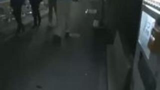 《素人ナンパ》終電逃した女子大生を彼氏置き去りで自宅へGO⇒TVの企画と騙し激パコセックス! 《素人ナンパ》終電逃した女子大生を彼氏置き去りで自宅へGO⇒TVの企画と騙し激パコセックス!