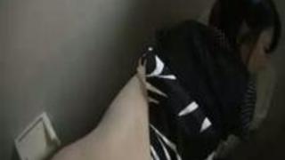 【無修正】欲求不満そうな美人妻をキッチンではめ撮り!! 【無修正】欲求不満そうな美人妻をキッチンではめ撮り!!