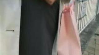 【オナニーエロ動画】個人撮影 本物素人OLの公衆トイレで自慰自画撮り ご主人様 【オナニーエロ動画】個人撮影 本物素人OLの公衆トイレで自慰自画撮り ご主人様