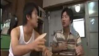 【豊満熟女】ちょいデブな四十路熟女の爆乳に我を忘れた男がいきなり抱きつきセックスに持ち込む。 【豊満熟女】ちょいデブな四十路熟女の爆乳に我を忘れた男がいきなり抱きつきセックスに持ち込む。