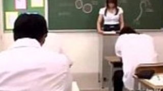 彼女は誰ですか?日本語教師。ヌードシーンなし 彼女は誰ですか?日本語教師。ヌードシーンなし