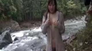 大自然で野外露出 大自然で野外露出